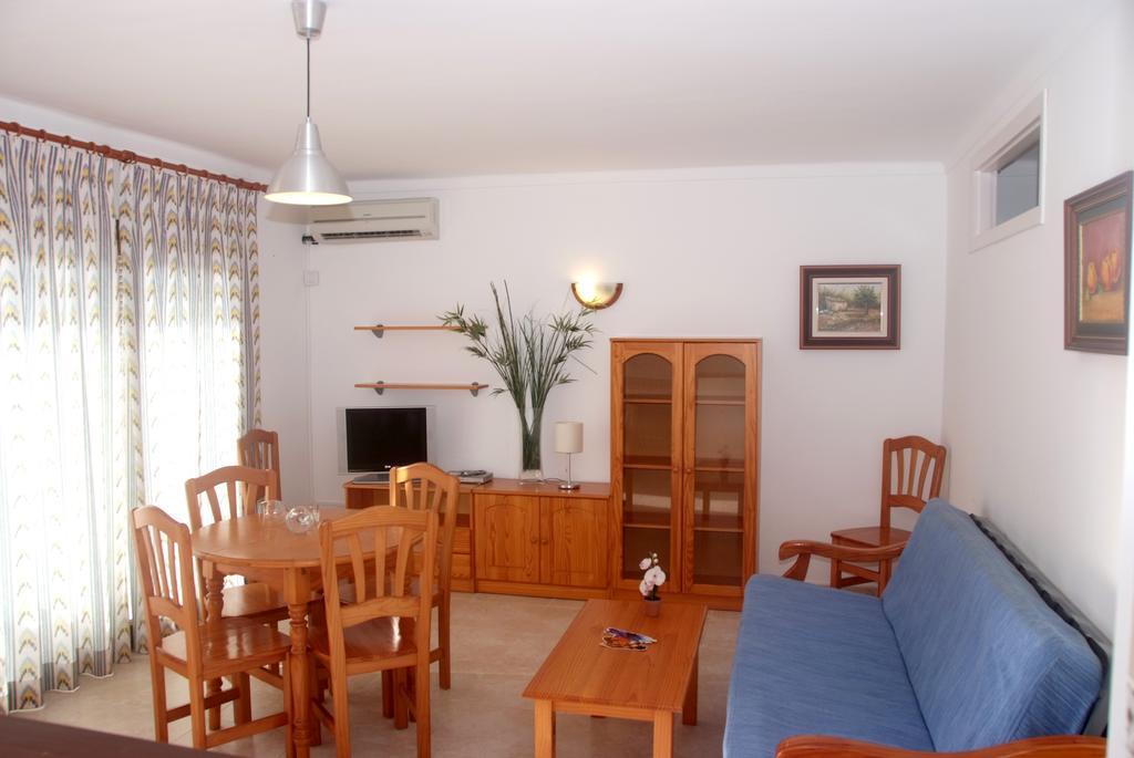 Apartamentos Ferrera Mar Cala Ferrera  Buitenkant foto